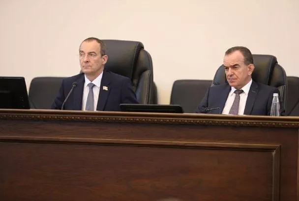 Губернатор Кубани Вениамин Кондратьев: «Мы ни на рубль не снижаем социальные выплаты»