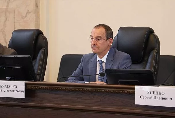 Юрий Бурлачко: «Достигнутые бюджетные показатели говорят о стабильном развитии края»