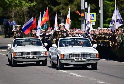 В Новороссийске прошел парад Победы