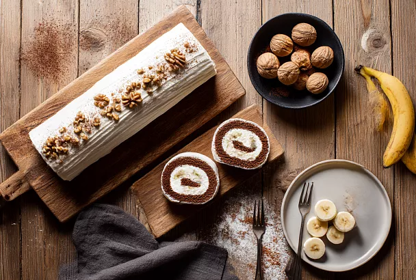 Шоколадный рулет с банановым суфле, который не ломается