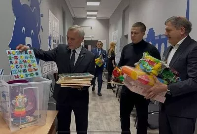 На Кубани стартовала всероссийская акция «Единой России» «Коробка храбрости»