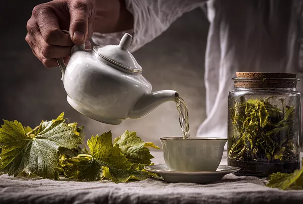 Ферментированный чай из виноградных листьев: вкуснее клубники, проще, чем кажется