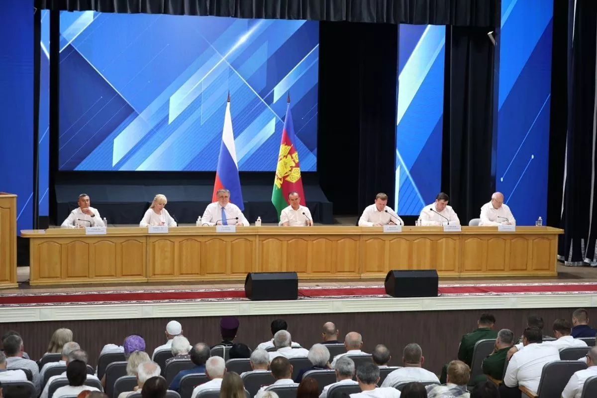 В Армавире при строительстве дворца гимнастических видов спорта предусмотрят зал для акробатики