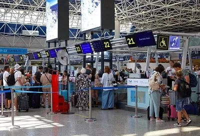 В аэропорту Сочи сняли ограничения на полеты