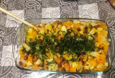 Смешал тыкву с овощами - и в духовку: идеальное рагу без лишних хлопот и точных пропорций