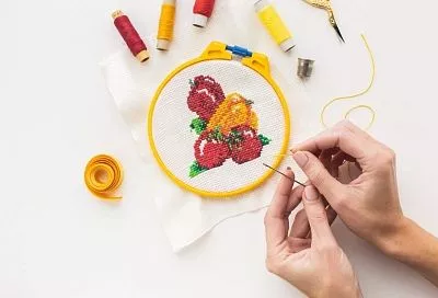 Безопасное хобби: эти советы пригодятся всем, кто любит вышивать, и кто не хочет раньше времени надевать очки