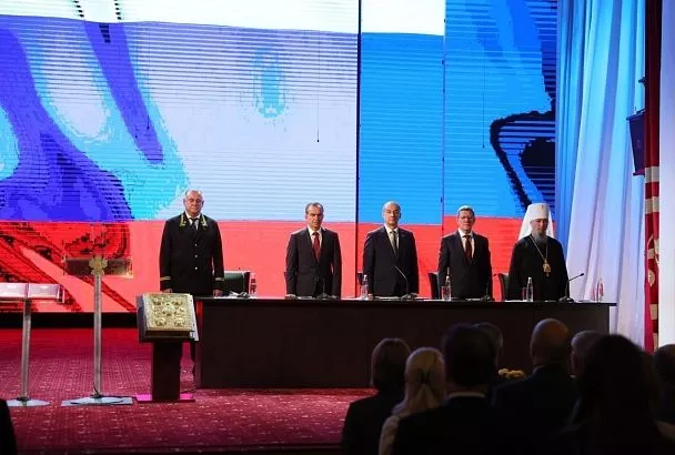 Губернатора Кубани Вениамина Кондратьева поздравили с вступлением в должность 