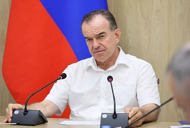 Губернатор Кубани Вениамин Кондратьев поручил завершить озеленение благоустроенных в 2025 году территорий до 1 ноября