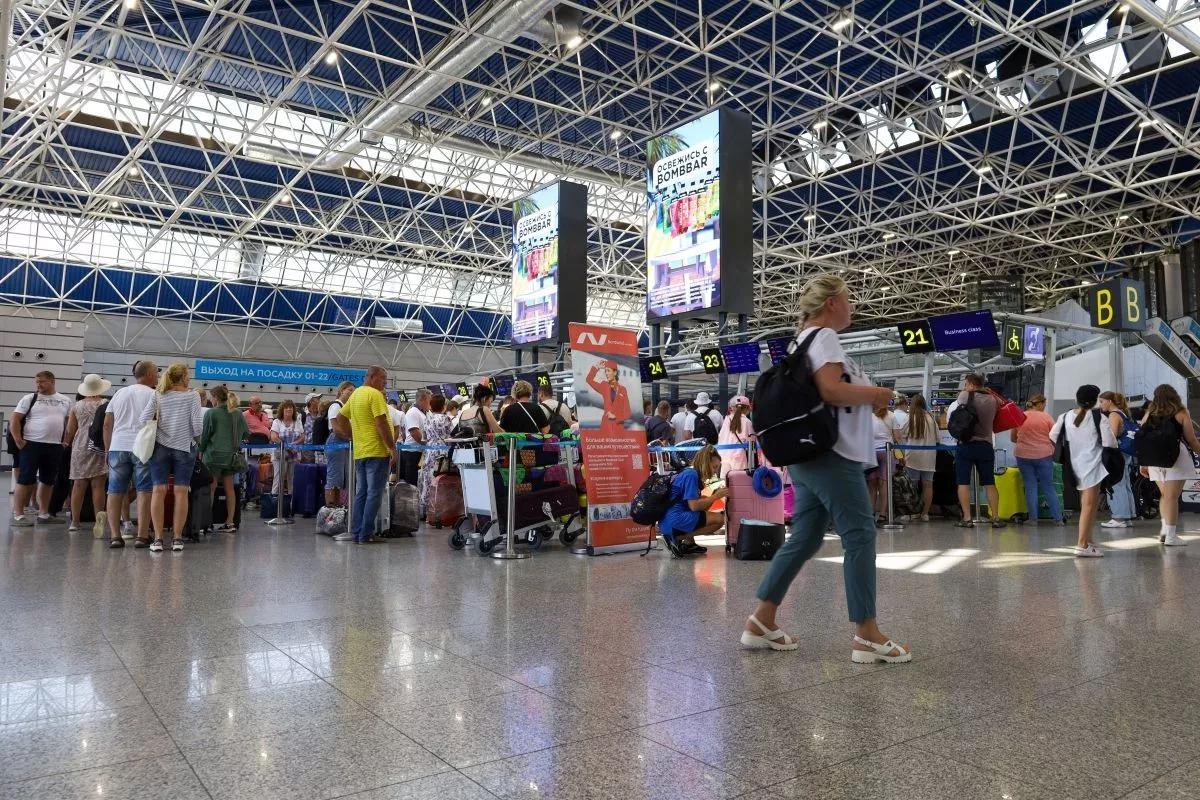 Более 50 рейсов задерживаются в аэропорту Сочи