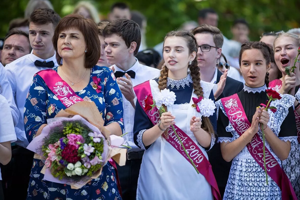 Последний звонок в Анапе
