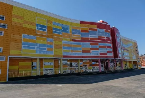 Более 1 тысячи обращений на «Прямую линию» Вениамина Кондратьева касались социальной сферы