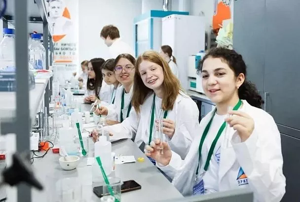 Почти 25 тысяч кубанских школьников обучаются в предпрофильных классах