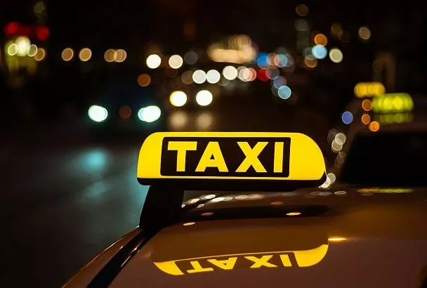 Более 20 моделей российских авто соответствуют требованиям для работы в такси
