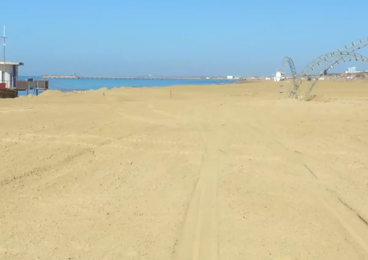 «Будет на 100% идентичен»: какой песок выбрали ученые для восстановления пляжей Анапы