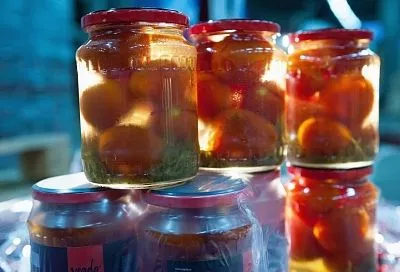 Маринованные помидоры черри: красиво, полезно и потрясающе вкусно