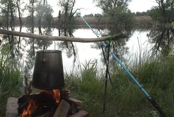 На что клюет рыба весной на Кубани и идеальный рецепт ухи за 30 минут