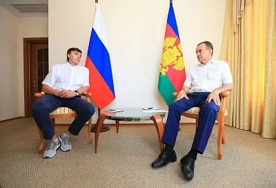 Кравцов и Кондратьев обсудили развитие школ и детского отдыха на Кубани