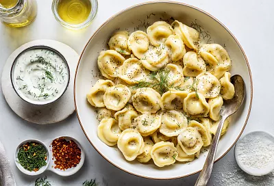 Пельмени с индейкой: упругое тесто на кипятке и ароматный фарш