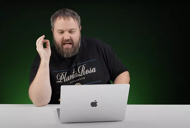 Зачем платить 800 тысяч за MacBook, если за 45 — почти то же самое?