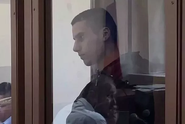 Разбивший стакан об лицо девушки в баре молодой человек идет под суд в Краснодаре