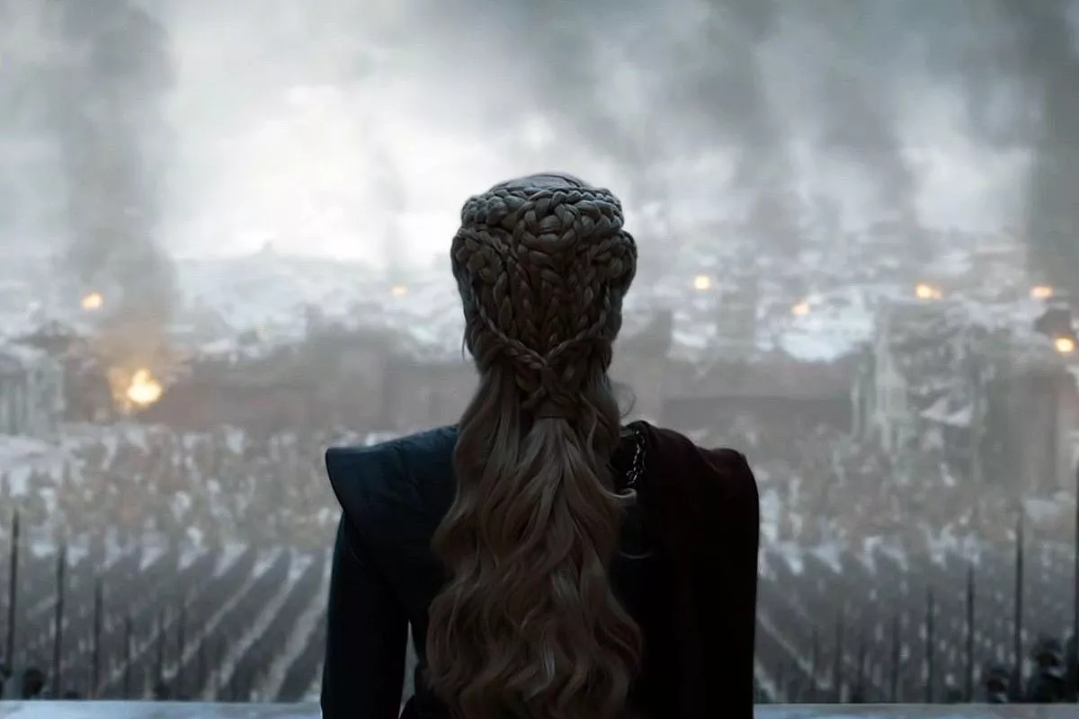 Вышла последняя серия «Игры престолов»: чем все закончится