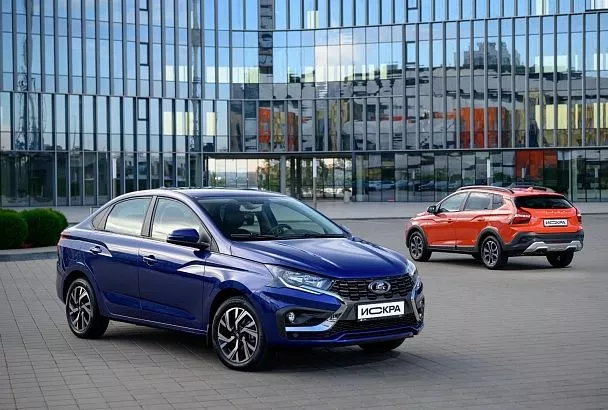 Первые тесты Лады Искра: что показала новая «серединка» между Грантой и Вестой