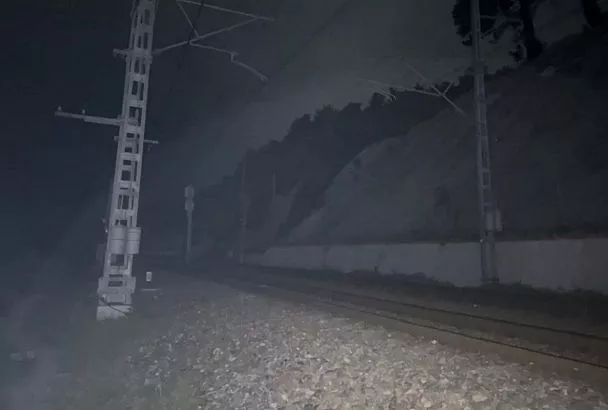 Мужчина погиб под колесами поезда в Сочи