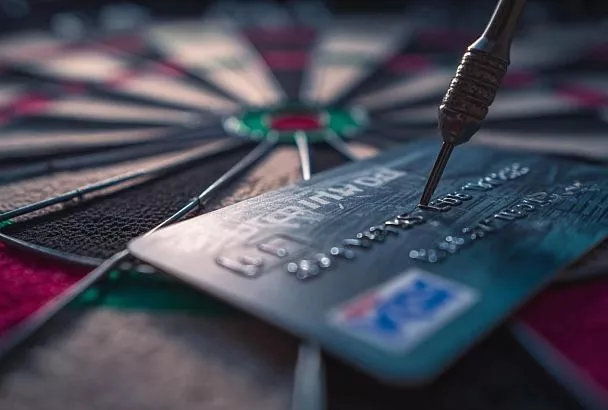 Банки и Росфинмониторинг усиливают контроль: за что могут заблокировать карту и как этого избежать