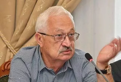 Алексей Езубов: «Я вижу, как меняется и хорошеет село»