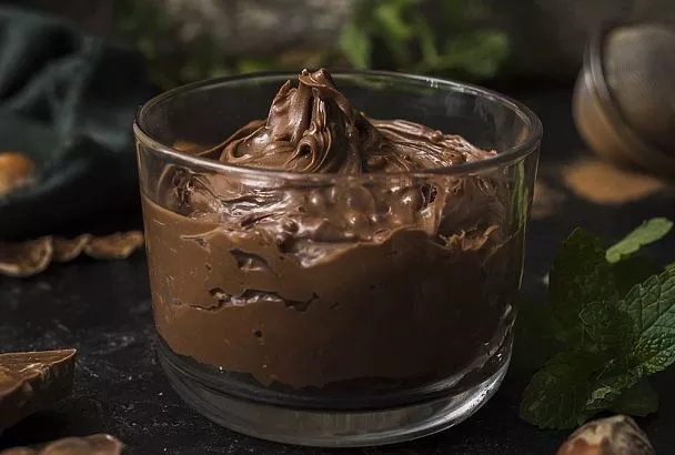 Нежнейший шоколадный мусс за 5 минут - простой рецепт без яиц и варки