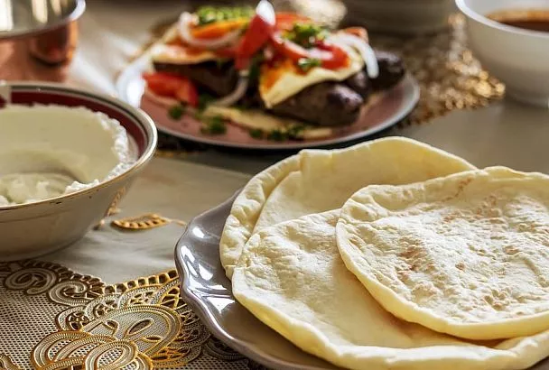 Лепешки на воде для жарки на сковороде: просто, быстро и вкусно