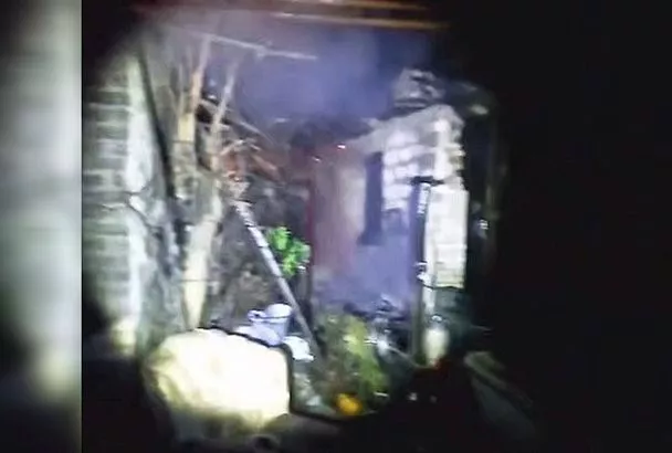 Двое кубанцев напали на братьев, избили и подожгли их дом