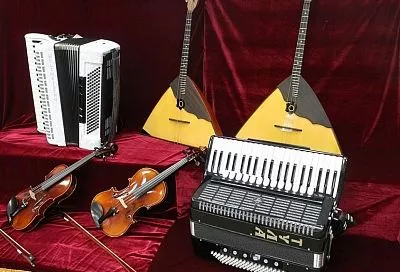 Мостовская детская школа искусств получила оборудование и музыкальные инструменты в рамках нацпроекта «Культура»