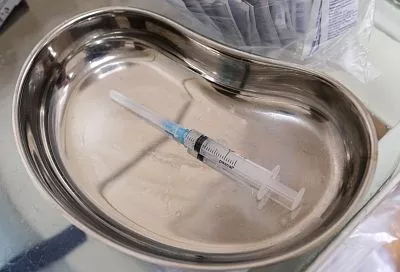 Стало известно о самочувствии первого пациента с прививкой от меланомы