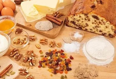 Идеальный медовик на Рождество: рецепт, который наполнит дом ароматом и принесёт изобилие