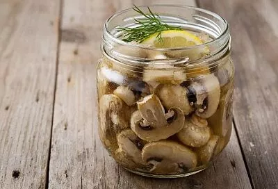Быстрые маринованные шампиньоны: минимум времени – максимум вкуса