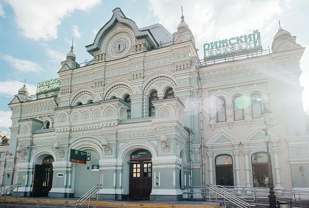 РЖД выставили на продажу исторический комплекс Рижского вокзала в Москве