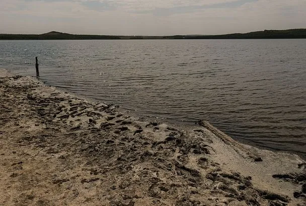 Ученые зафиксировали загрязнение уникальных озер Крыма