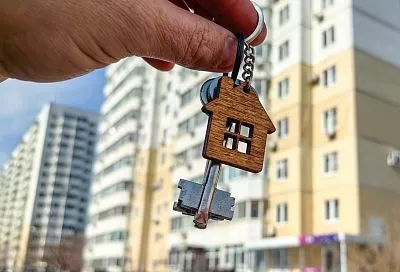 Без воды и еды. За сколько лет жители Краснодарского края накопят на квартиру без ипотеки