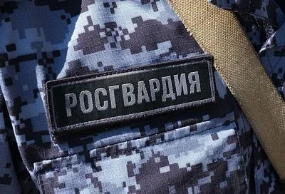 Мужчина под веществами сломал шлагбаум ЖК «Центральный» в Краснодаре, пытаясь скрыться от росгвардейцев