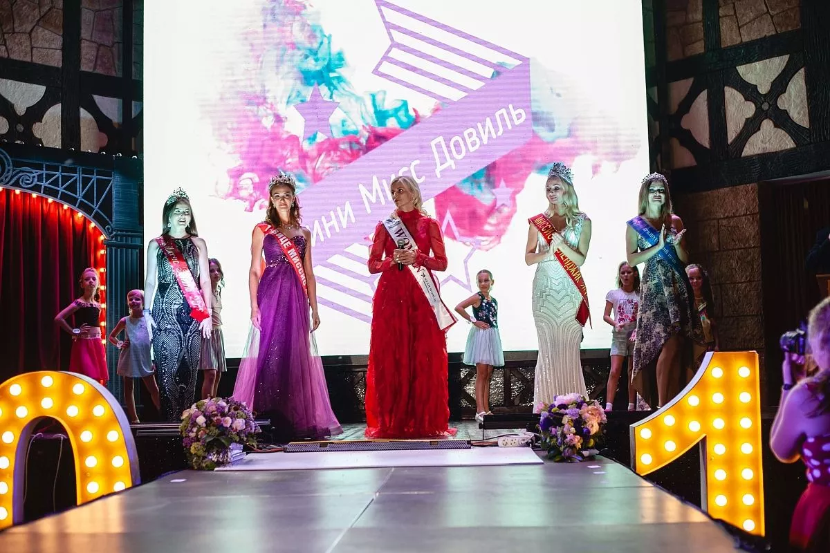 В жюри - только королевы В жюри - только королевы