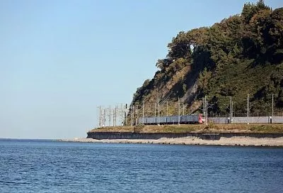 Часть электричек на побережье Черного моря отменят на четыре дня 