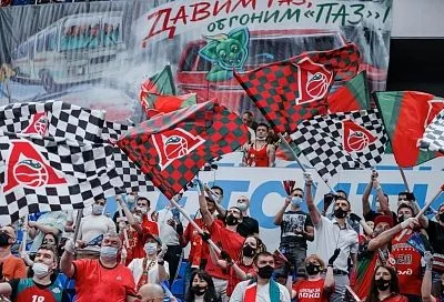 «Локомотив-Кубань» сделал заявление из-за скандального отъезда Елатонцева в NCAA 