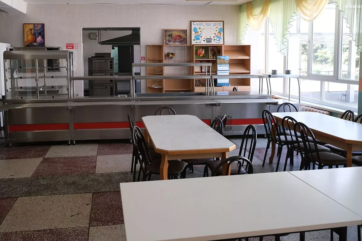 Деньги на ремонт школ по решению губернатора выделяются из краевого бюджета, Деньги на ремонт школ по решению губернатора выделяются из краевого бюджета,