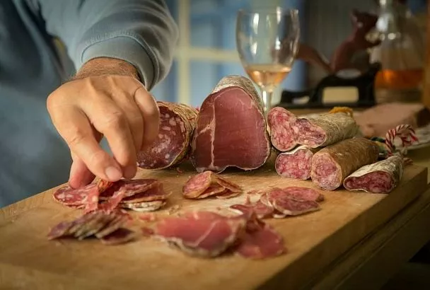 За знак качества «Сделано на Кубани» в первом блоке конкурса поборются 365 товаров от 77 организаций 