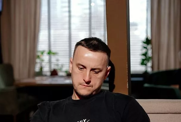 Российский бизнес переводит рутину на ИИ-сотрудников: опыт команды «Красный ИИ Легион»