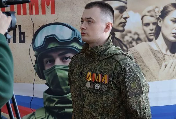 Артем Колмыков: «Нельзя оставаться в стороне. Нужно идти, как и все, помогать своей стране»