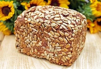 Польза не гарантирована: кому цельнозерновой хлеб нельзя есть каждый день