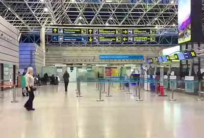 Вылеты восьми рейсов задержаны в аэропорту Сочи из-за непогоды