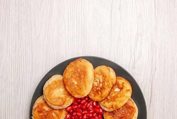 Оладьи поднимаются так, словно тесто нашло способ игнорировать гравитацию: секрет кроется в одном ингредиенте